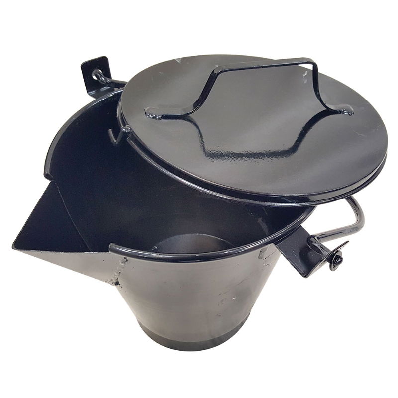 Bucket Compound with Lid