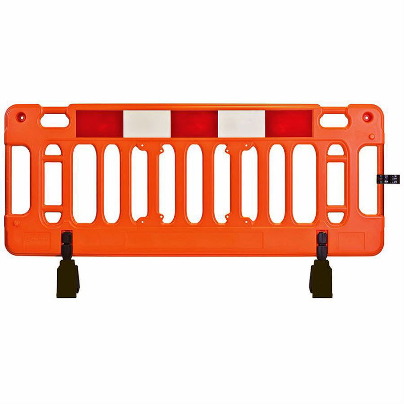 Mergon Barrier with Standard Feet - 2m