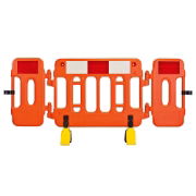 Mergon Folding Barrier with Anti-Trip Feet - 2m